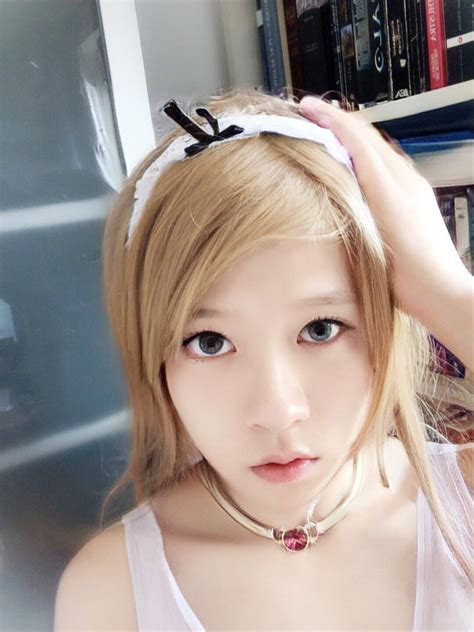 asian femboy nude